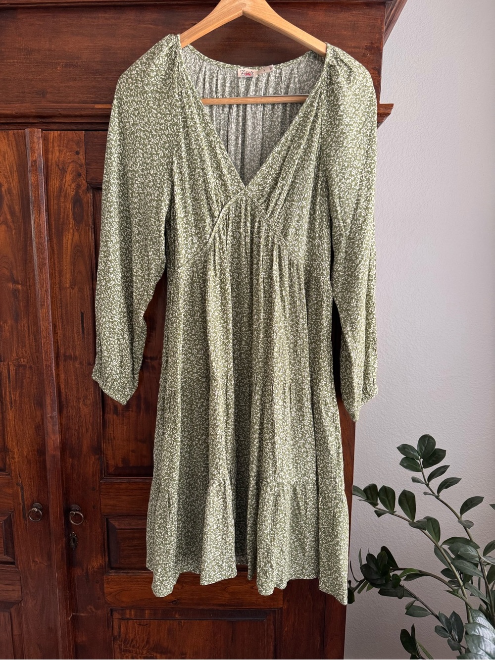 Faherty Sirene Dress Green Riverton Ditsy Floral
